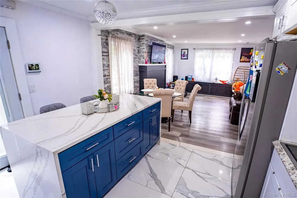 85 cocoanut Street Central Islip, NY 11722