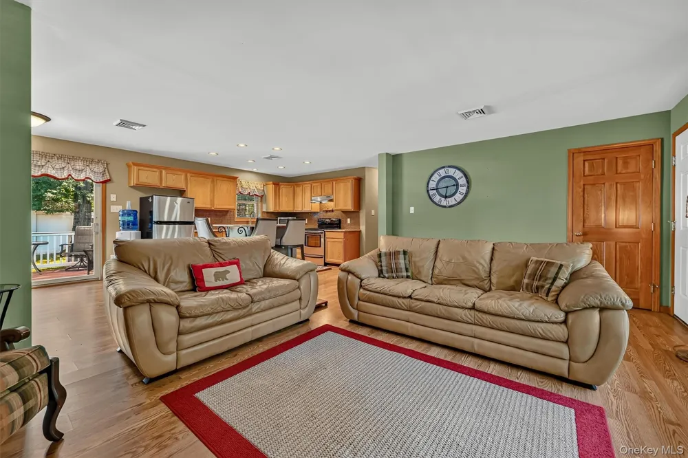 21 McGill Road Monroe, NY 10950