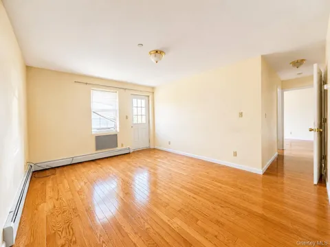 3506 Leavitt Street #7B