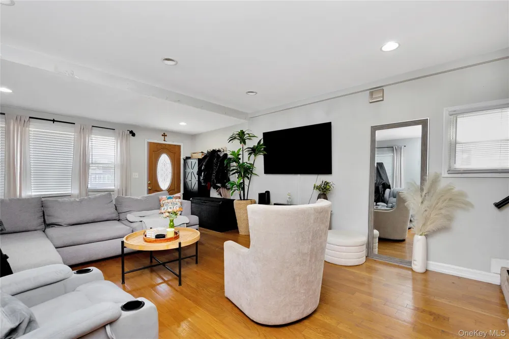 12311 115th Avenue South Ozone Park, NY 11420