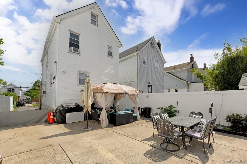 12311 115th Avenue South Ozone Park, NY 11420