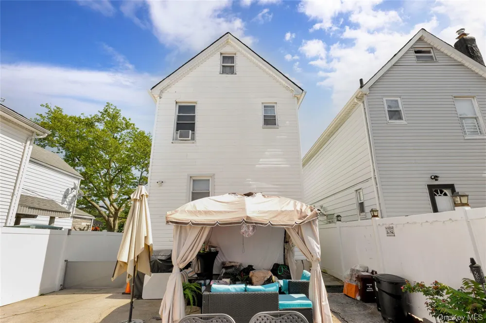 12311 115th Avenue South Ozone Park, NY 11420