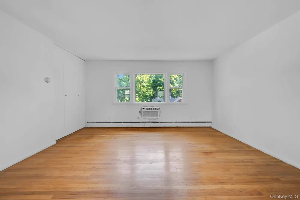 112 Cardinal Lane #2A Islip, NY 11751