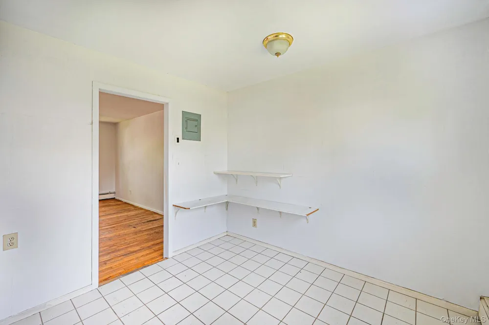 112 Cardinal Lane #2A Islip, NY 11751