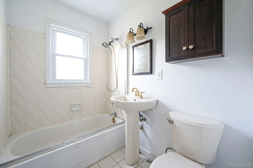 112 Cardinal Lane #2A Islip, NY 11751