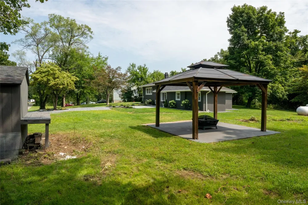 158 Schlueter Drive Hopewell Junction, NY 12533