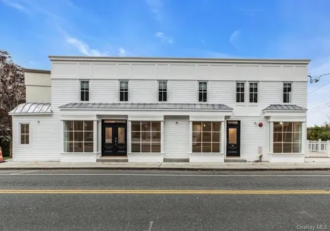 1431 Old Northern Boulevard #6