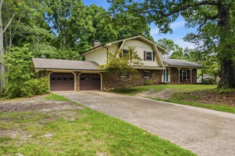 2407 Cedar Creek Drive