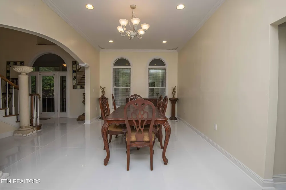 799 Twin Hills Lane Jacksboro, TN 37757
