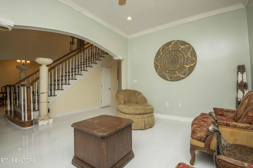 799 Twin Hills Lane Jacksboro, TN 37757