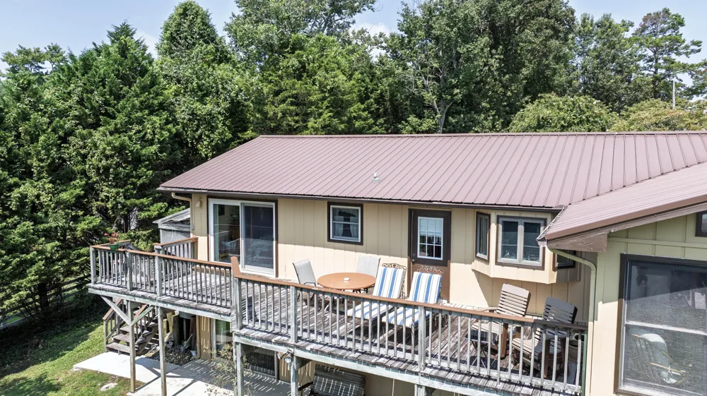 300 Lake Forest Lane Spring City, TN 37381