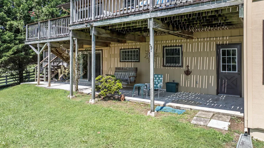 300 Lake Forest Lane Spring City, TN 37381