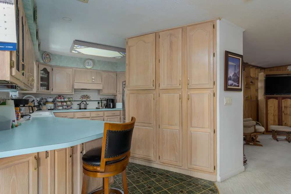 300 Lake Forest Lane Spring City, TN 37381