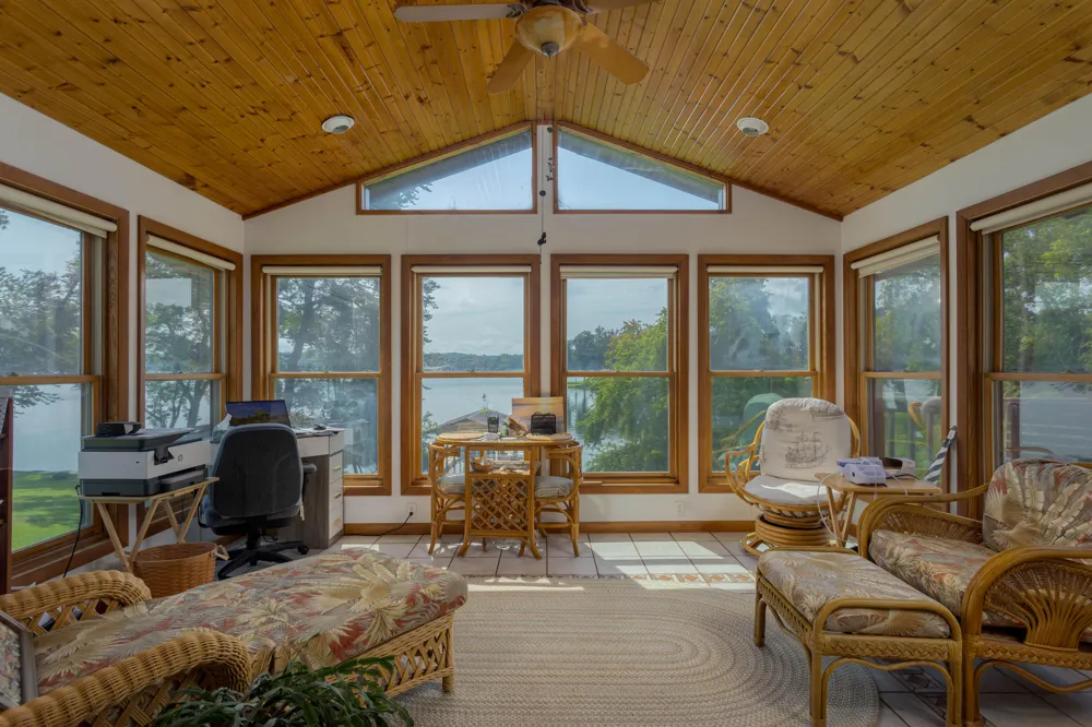 300 Lake Forest Lane Spring City, TN 37381
