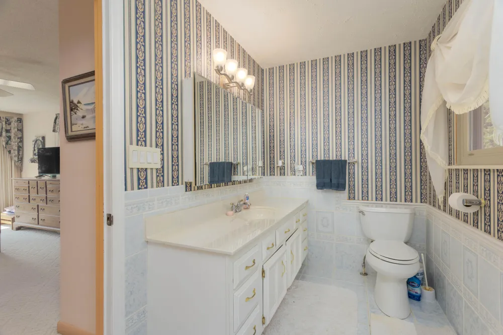 300 Lake Forest Lane Spring City, TN 37381
