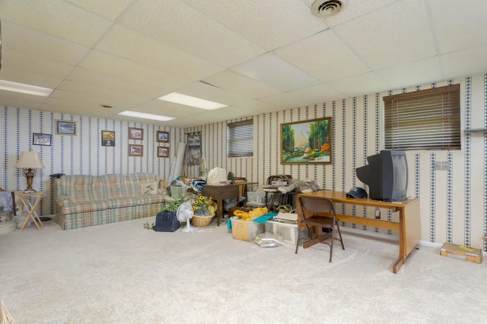 300 Lake Forest Lane Spring City, TN 37381