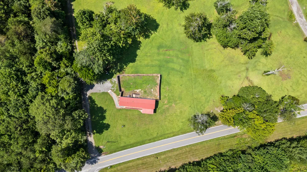 1430 Snyder Loop Graysville, TN 37338