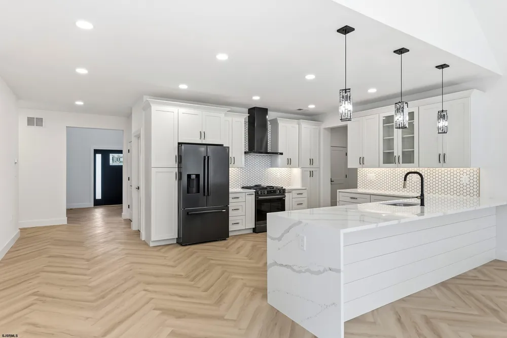 105 S Mount Airy Ave Egg Harbor Township, NJ 08234