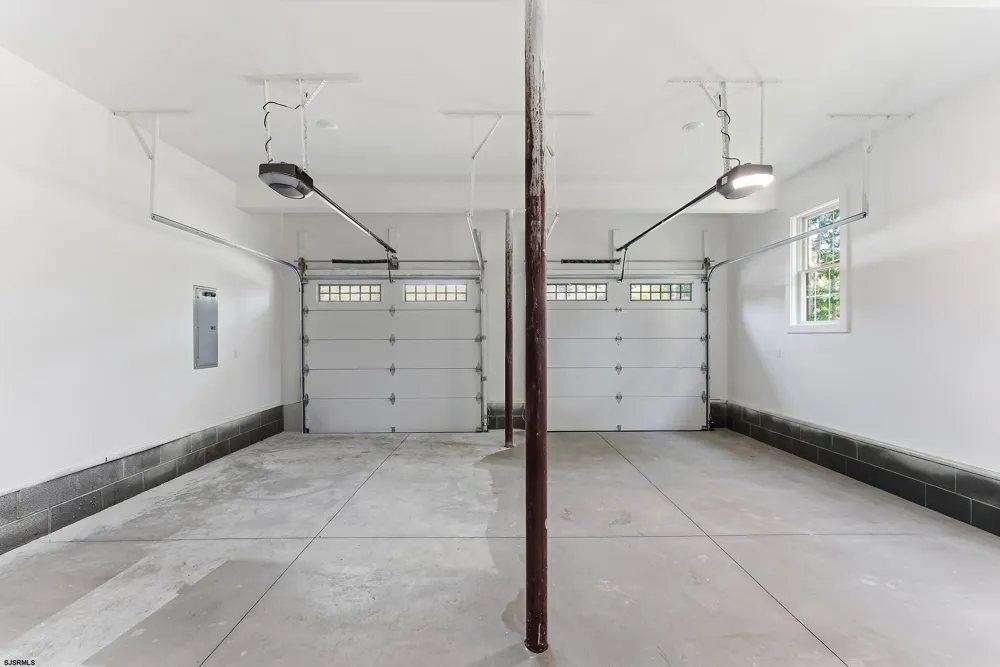 105 S Mount Airy Ave Egg Harbor Township, NJ 08234