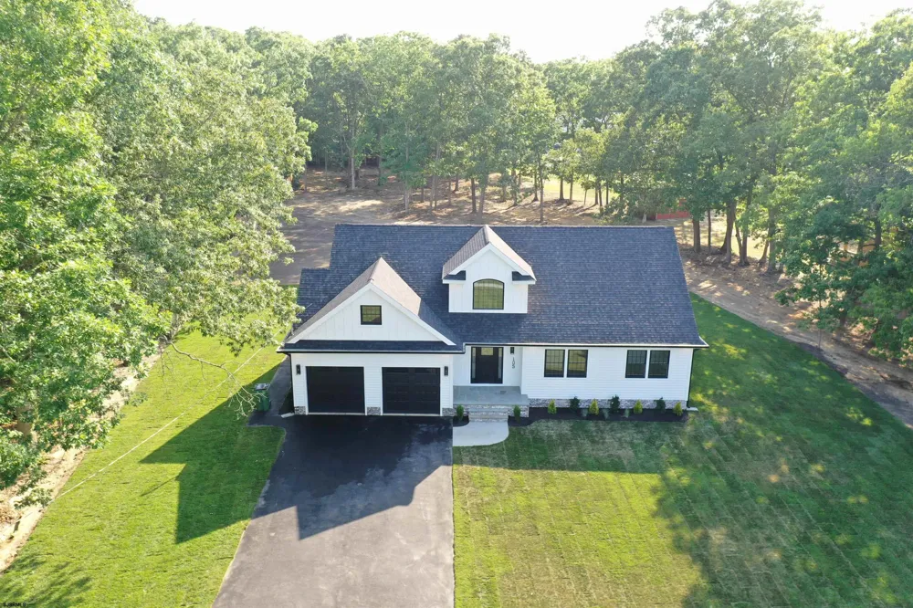 105 S Mount Airy Ave Egg Harbor Township, NJ 08234