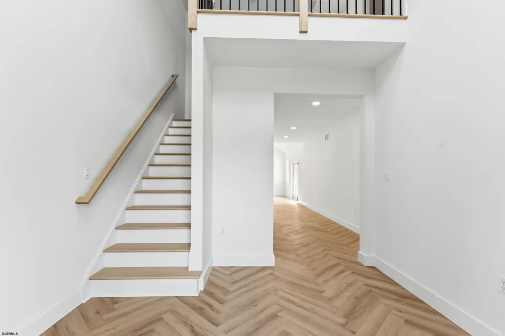 105 S Mount Airy Ave Egg Harbor Township, NJ 08234