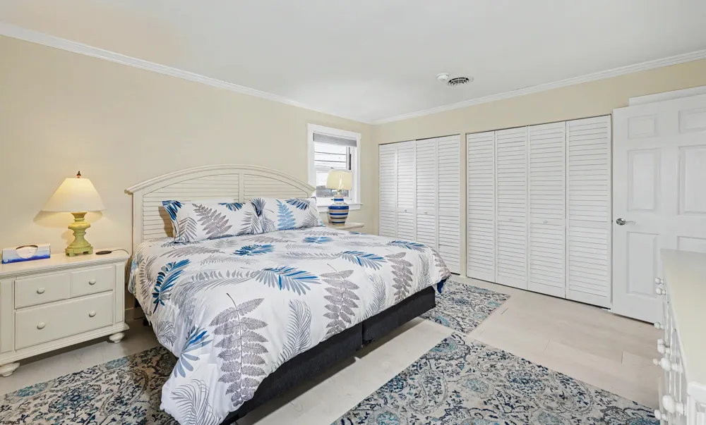 228 N 34th Ave Longport, NJ 08403