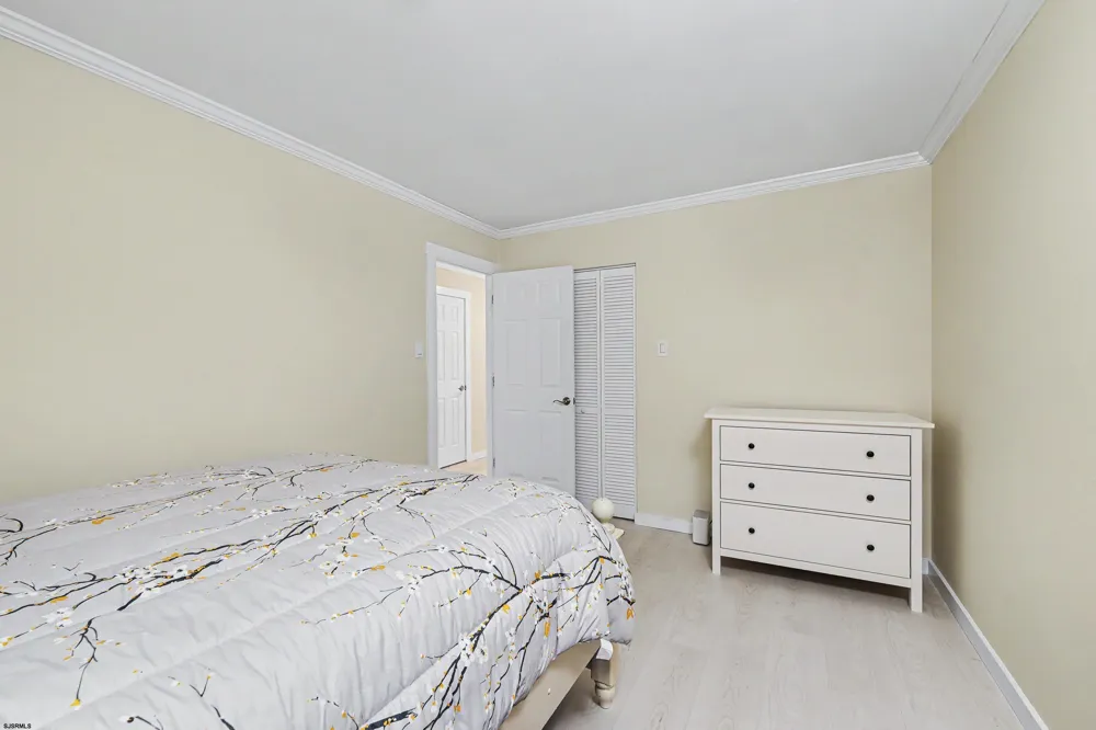 228 N 34th Ave Longport, NJ 08403