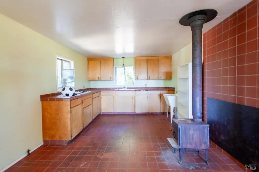 Address Not Shown Willits, CA 95490