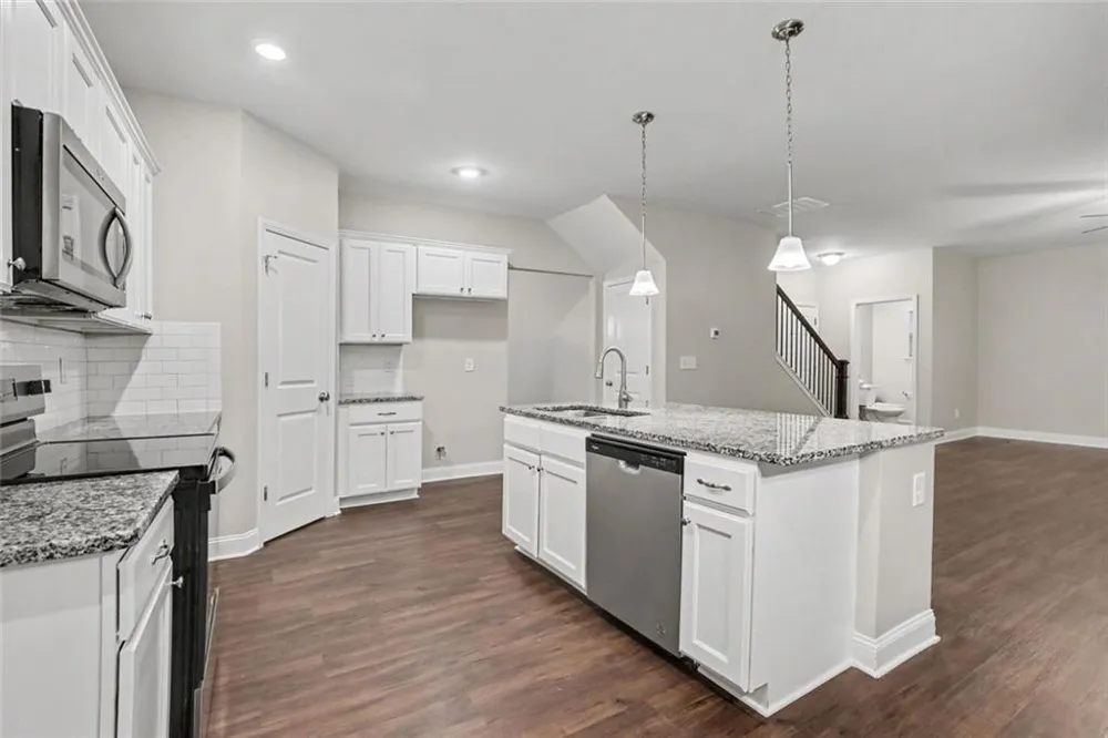 316 Trae Court Hampton, GA 30228