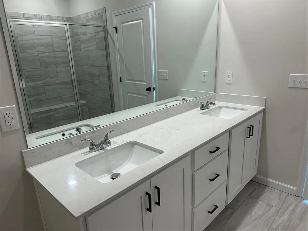 676 Rodeo Drive Auburn, GA 30011