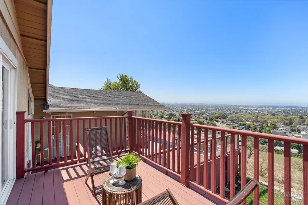 335 Skyline Drive Vallejo, CA 94591