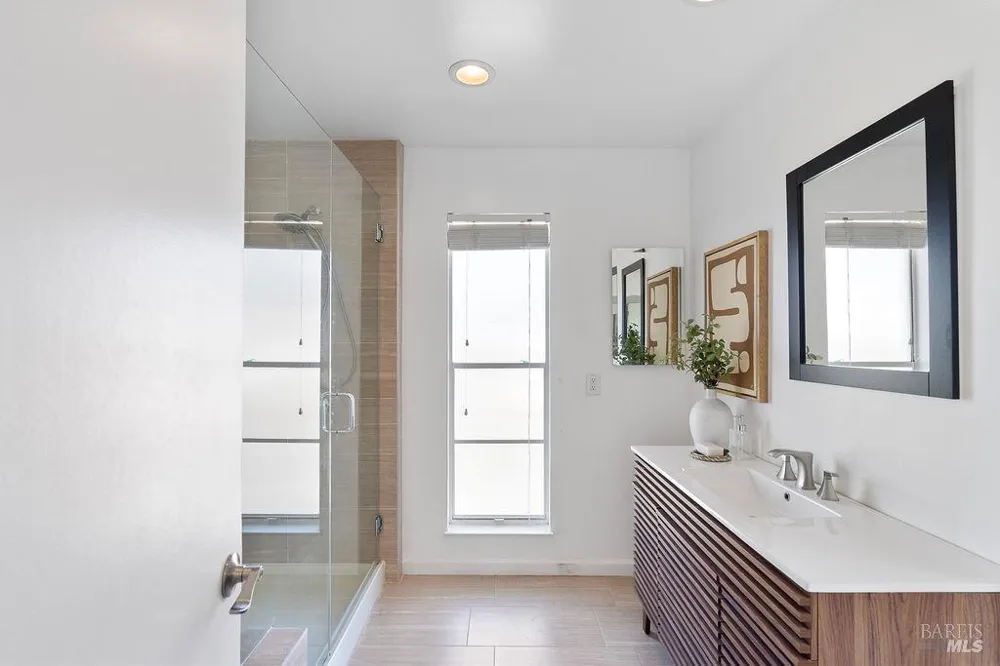 335 Skyline Drive Vallejo, CA 94591