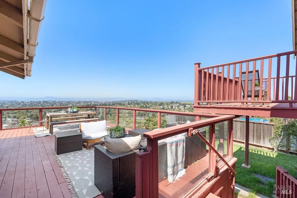 335 Skyline Drive Vallejo, CA 94591