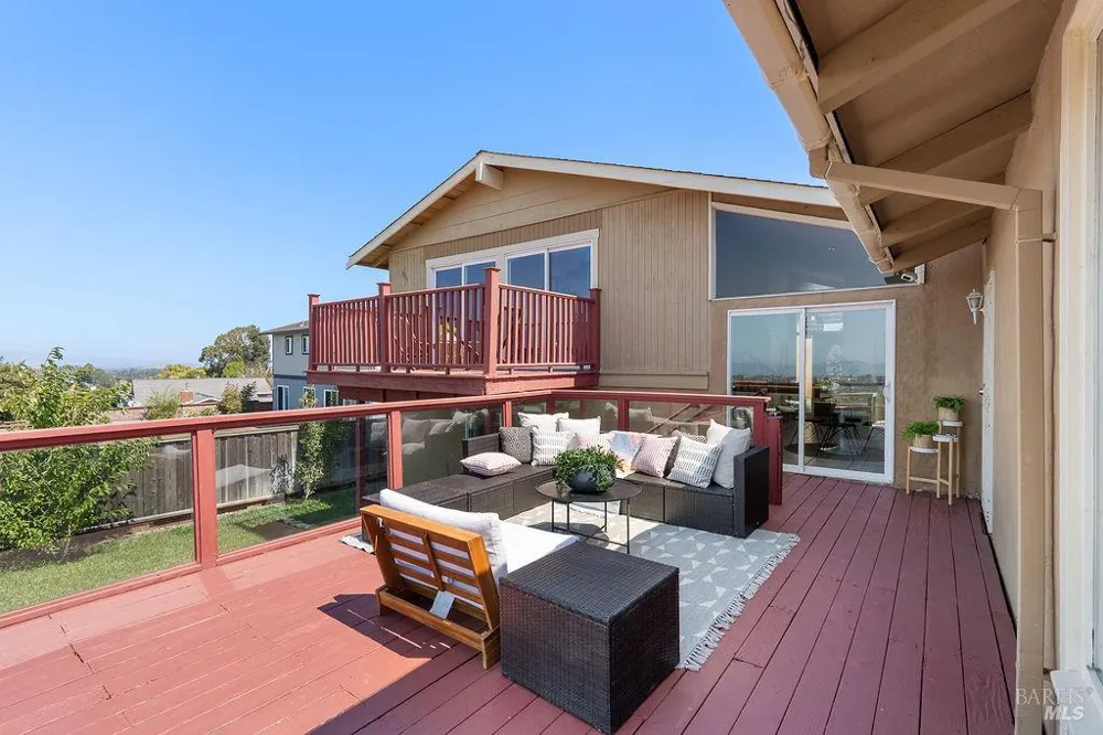335 Skyline Drive Vallejo, CA 94591