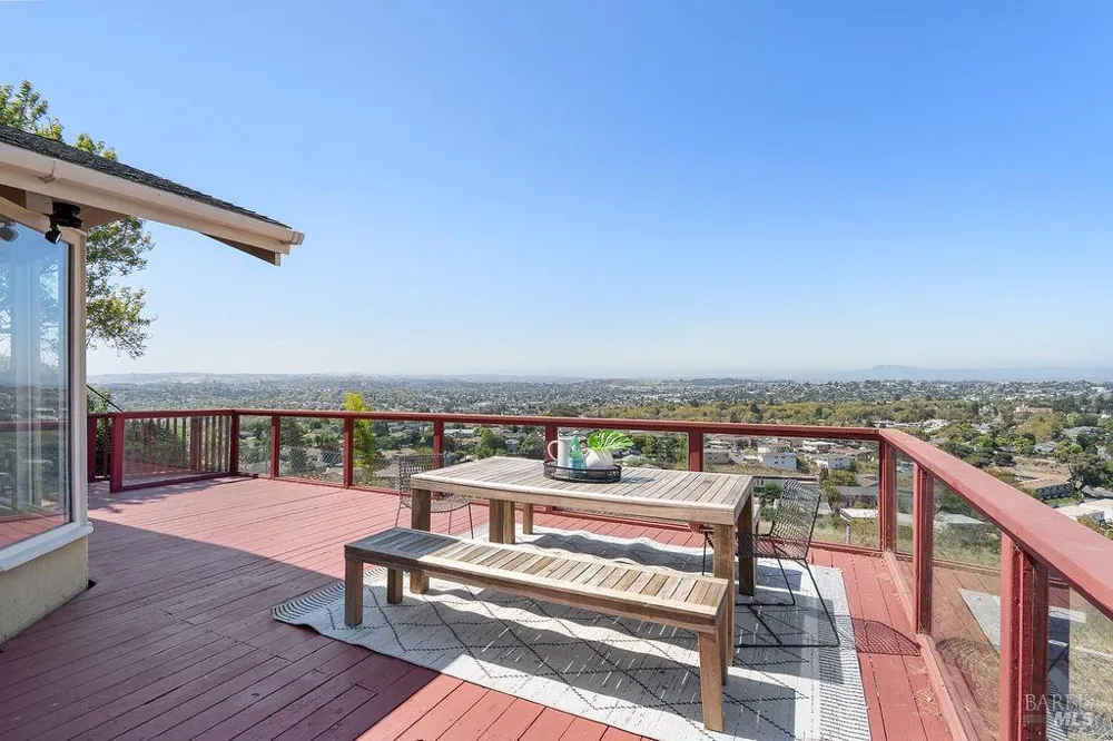 335 Skyline Drive Vallejo, CA 94591
