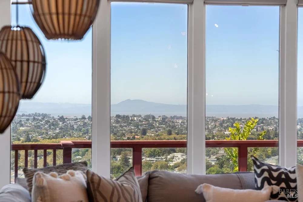 335 Skyline Drive Vallejo, CA 94591