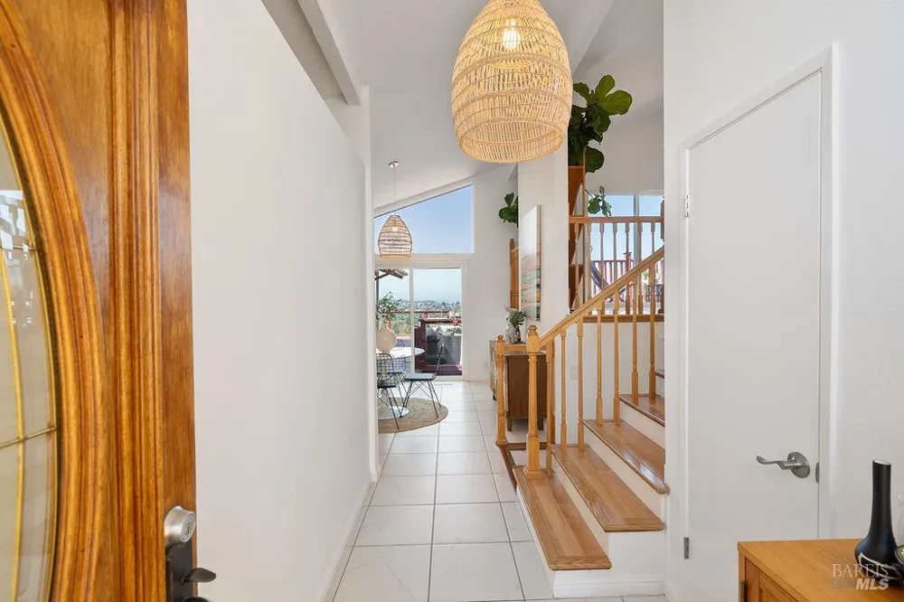 335 Skyline Drive Vallejo, CA 94591