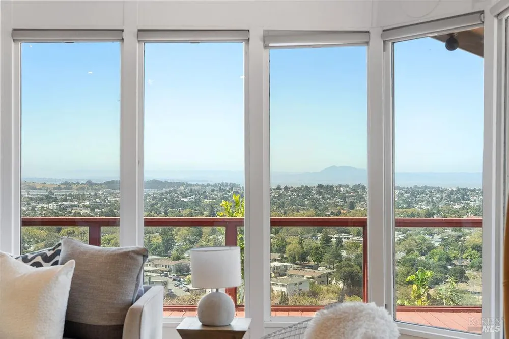 335 Skyline Drive Vallejo, CA 94591