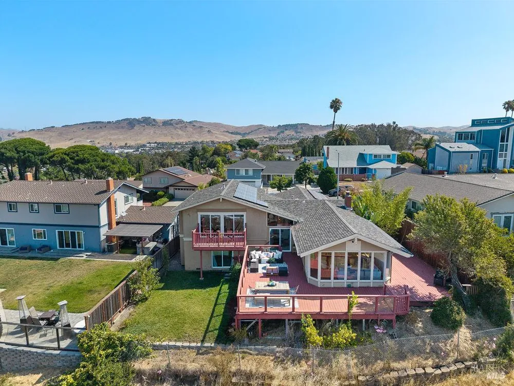 335 Skyline Drive Vallejo, CA 94591