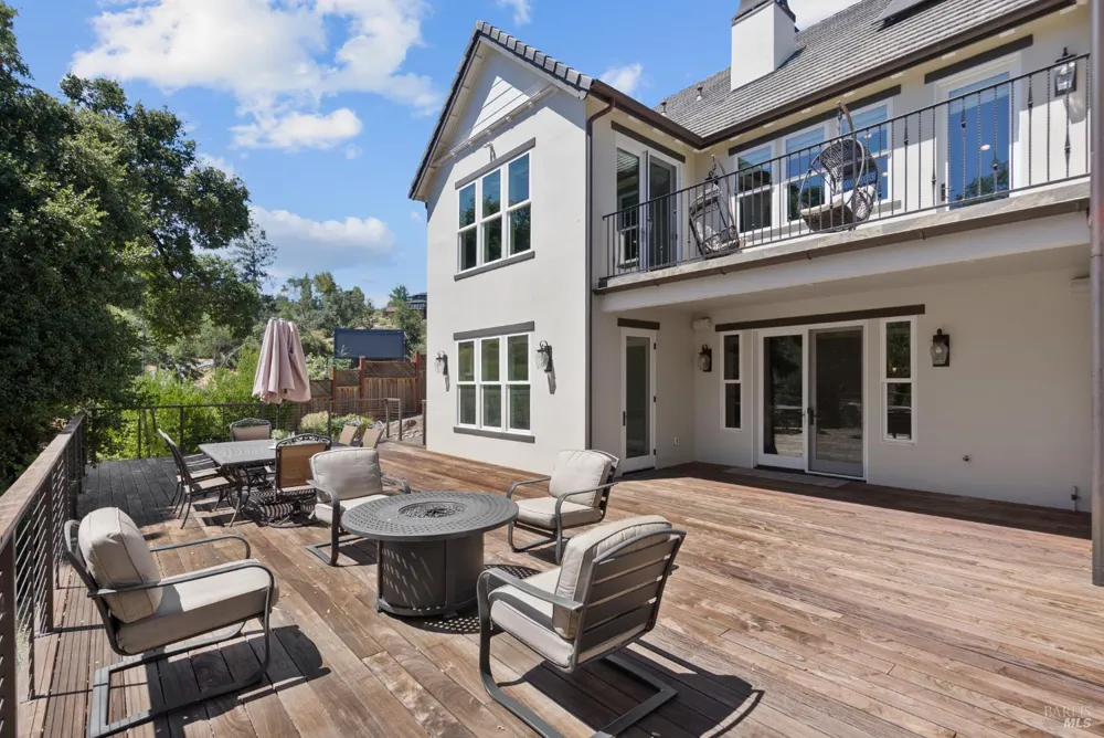 3519 Hanover Place Santa Rosa, CA 95404