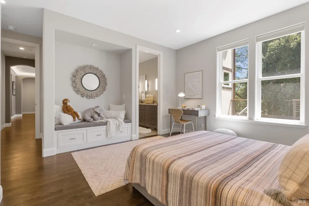 3519 Hanover Place Santa Rosa, CA 95404