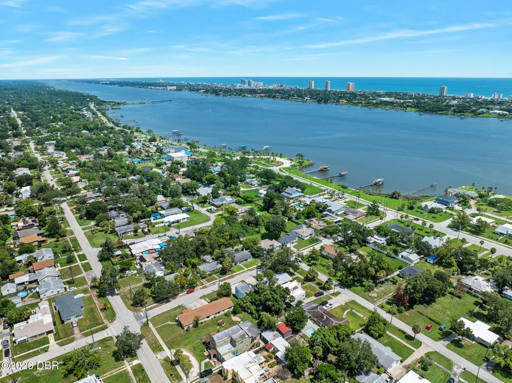 419 Burleigh Avenue Holly Hill, FL 32117
