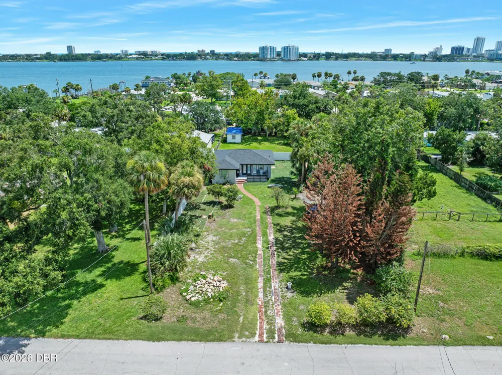 419 Burleigh Avenue Holly Hill, FL 32117