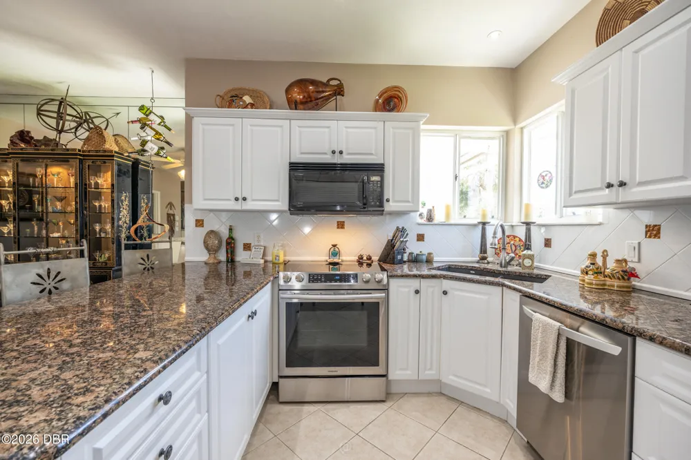 11 Magnolia Drive S #11 Ormond Beach, FL 32174