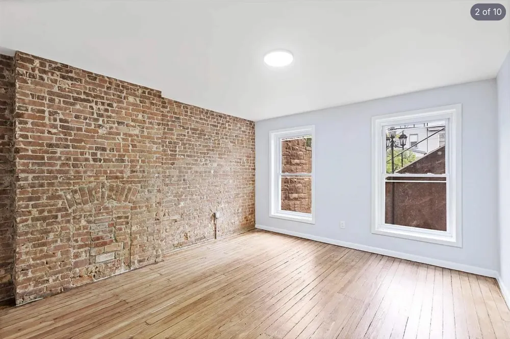 215 SHIPPEN ST Weehawken, NJ 07086