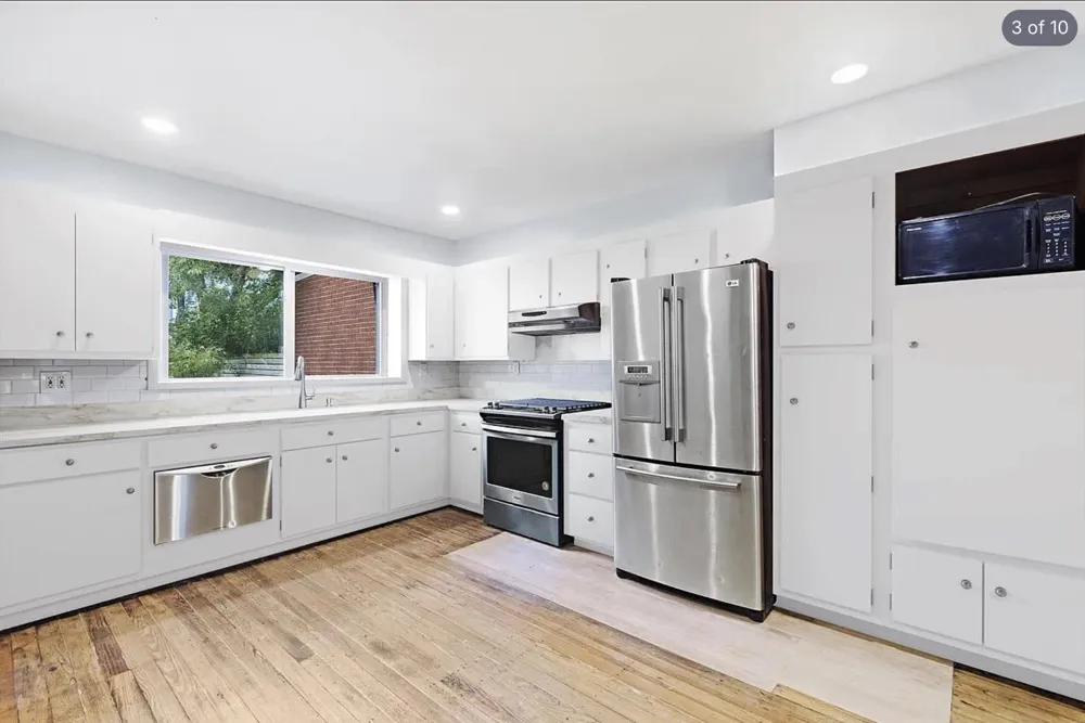 215 SHIPPEN ST Weehawken, NJ 07086