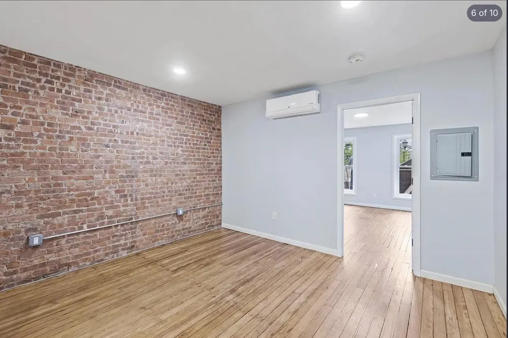 215 SHIPPEN ST Weehawken, NJ 07086