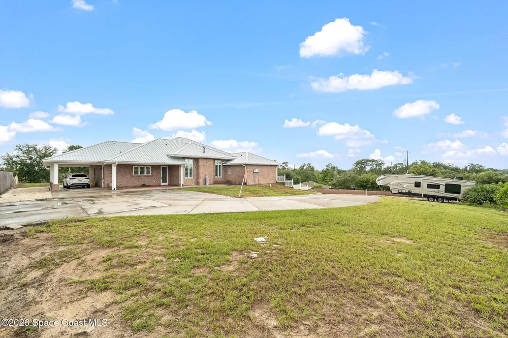 2326 Holder Road Mims, FL 32754