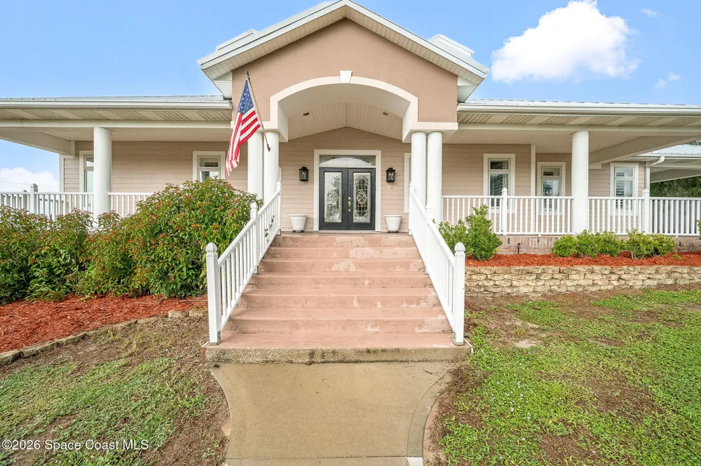 2326 Holder Road Mims, FL 32754