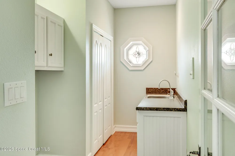 2326 Holder Road Mims, FL 32754